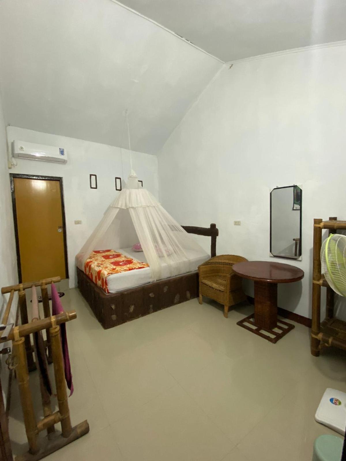 Brown Bamboo Guest House & Trekking 부킷 라왕 외부 사진
